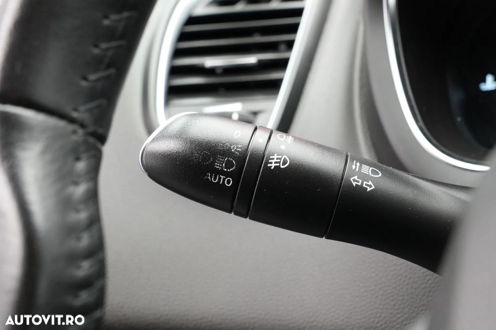 Renault Grand Scenic - 20