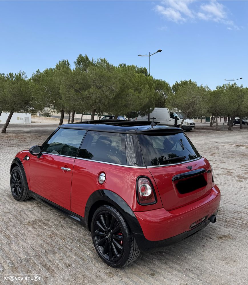 MINI 3 Portas Cooper D - 7