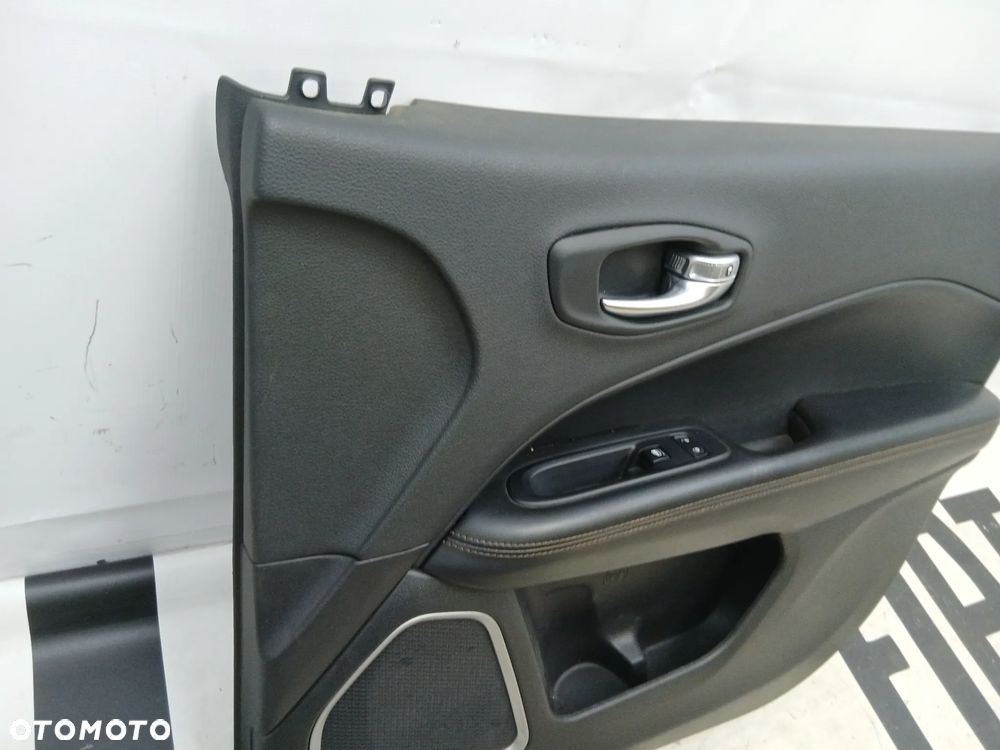 Prawa tapicerka przednia przód Jeep Compass II - 3