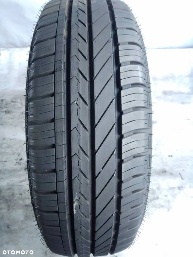 Goodyear DuraGrip 175/65 R14 82T 2022 8mm - 1
