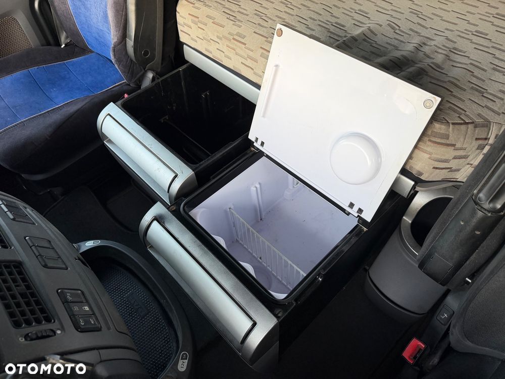 DAF XF 106.460 / AUTOMAT / TELEWIZOR / LAMPY LED / NOWE TACHO / 2016 ROK - 32