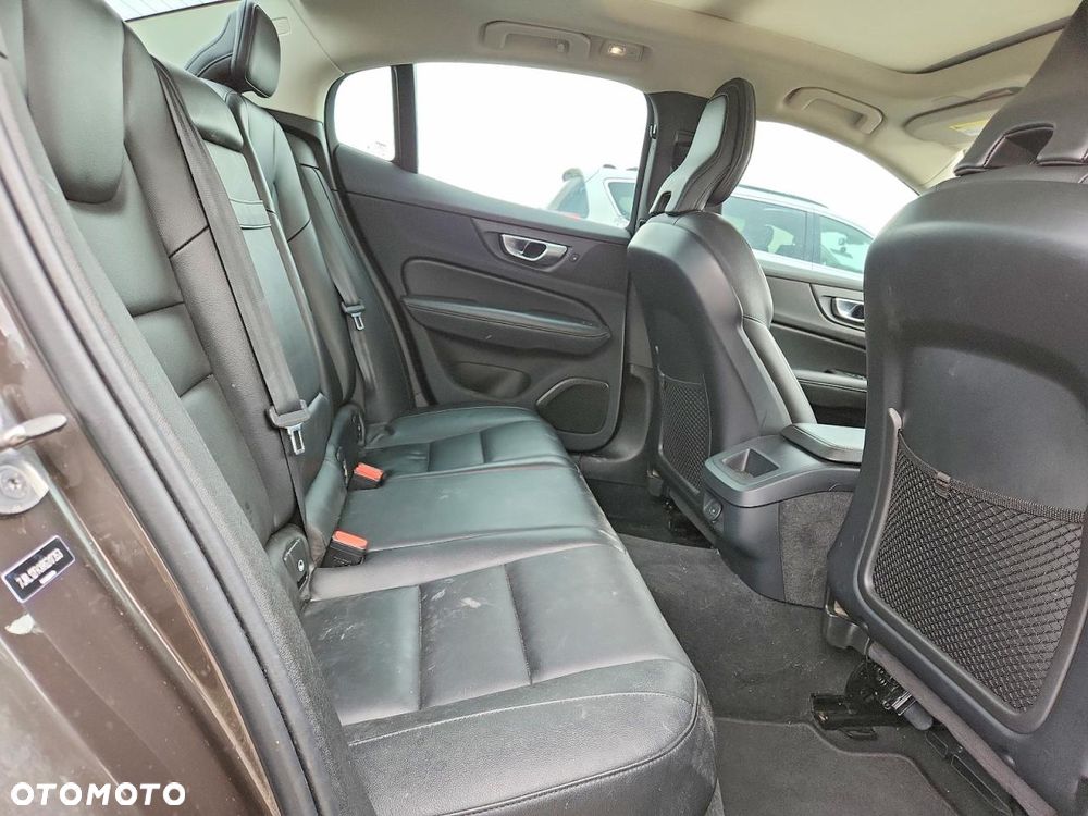 Volvo S60 - 12