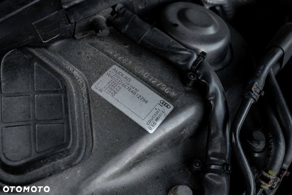 Audi A4 Avant 3.0 TDI DPF quattro S tronic S line Sportpaket - 32