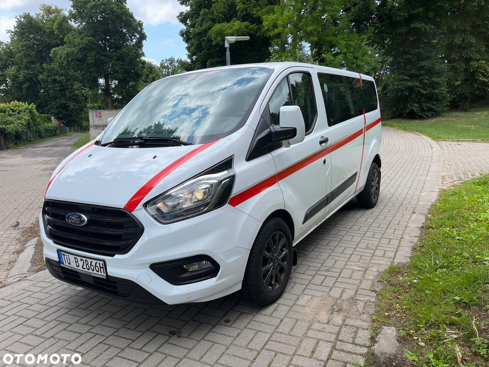 Ford Transit Custom 320 L2H1 LKW VA Trend - 2