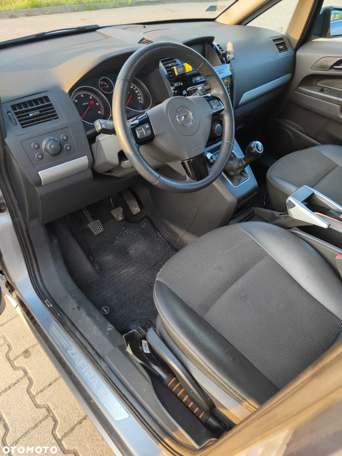 Opel Zafira 1.9 CDTI Cosmo - 18
