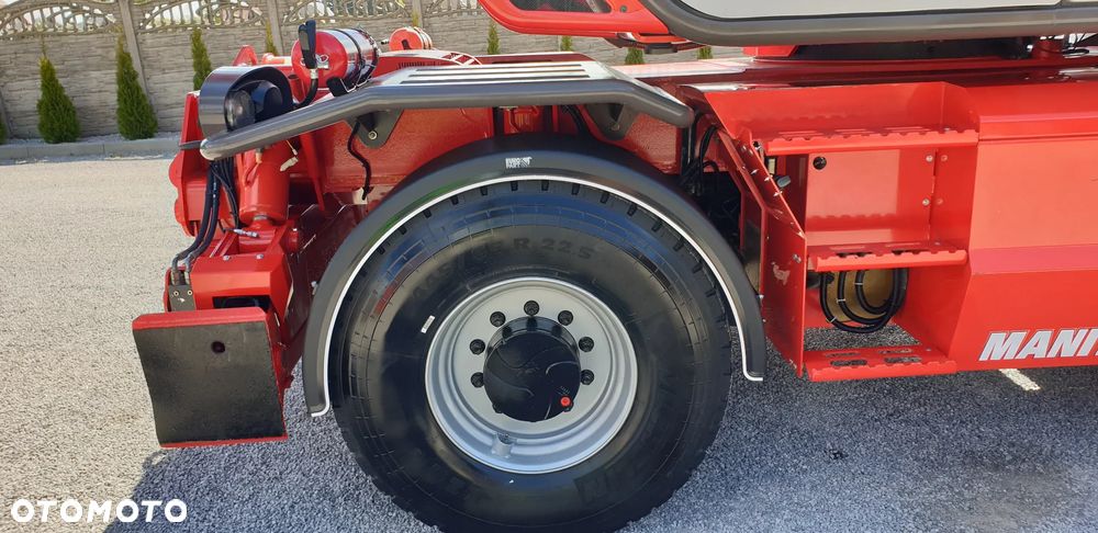 Manitou MRT 2150+/ kosz hydr /widły hydr/pilot /najbogatsza wersja wyposażenia - 30
