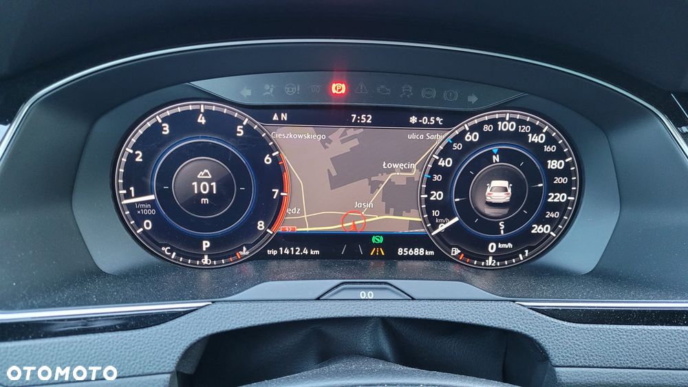 Volkswagen Passat 1.8 TSI BMT Highline DSG - 18