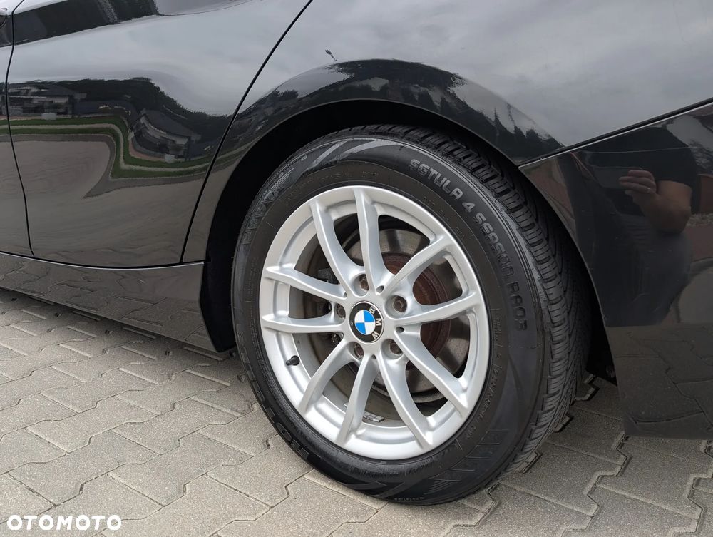 BMW Seria 1 116i - 29