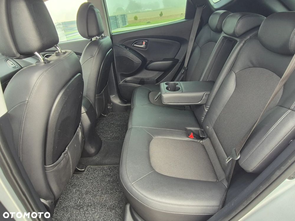 Hyundai ix35 1.6 2WD blue Style - 16