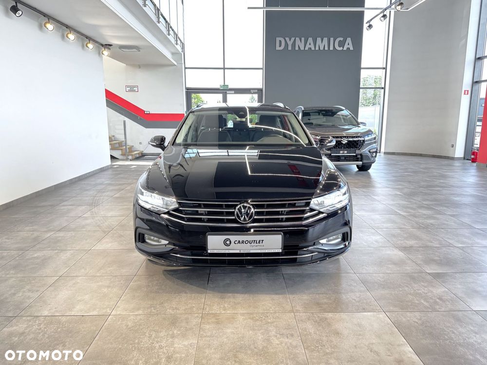 Volkswagen Passat - 4