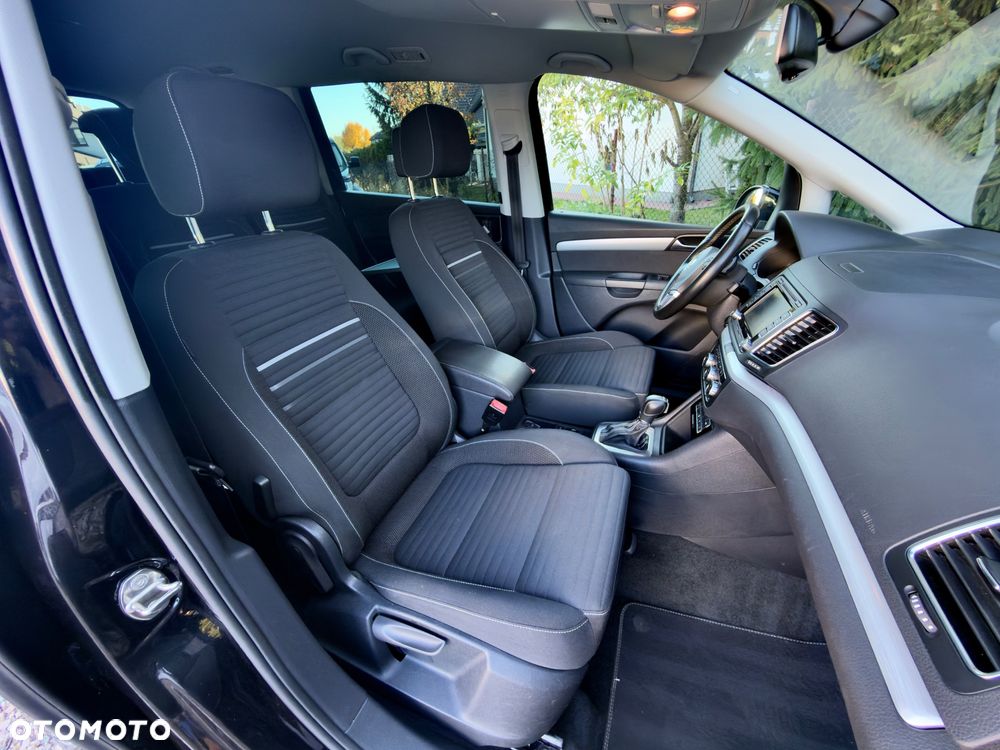 Volkswagen Sharan - 30