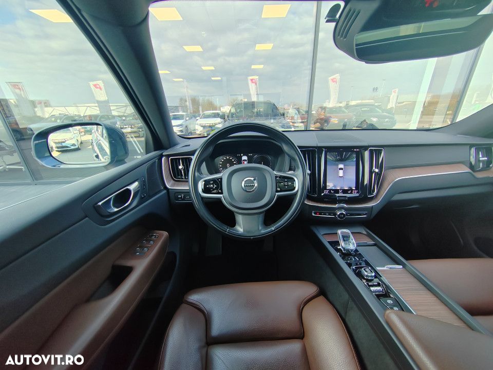 Volvo XC 60 - 23