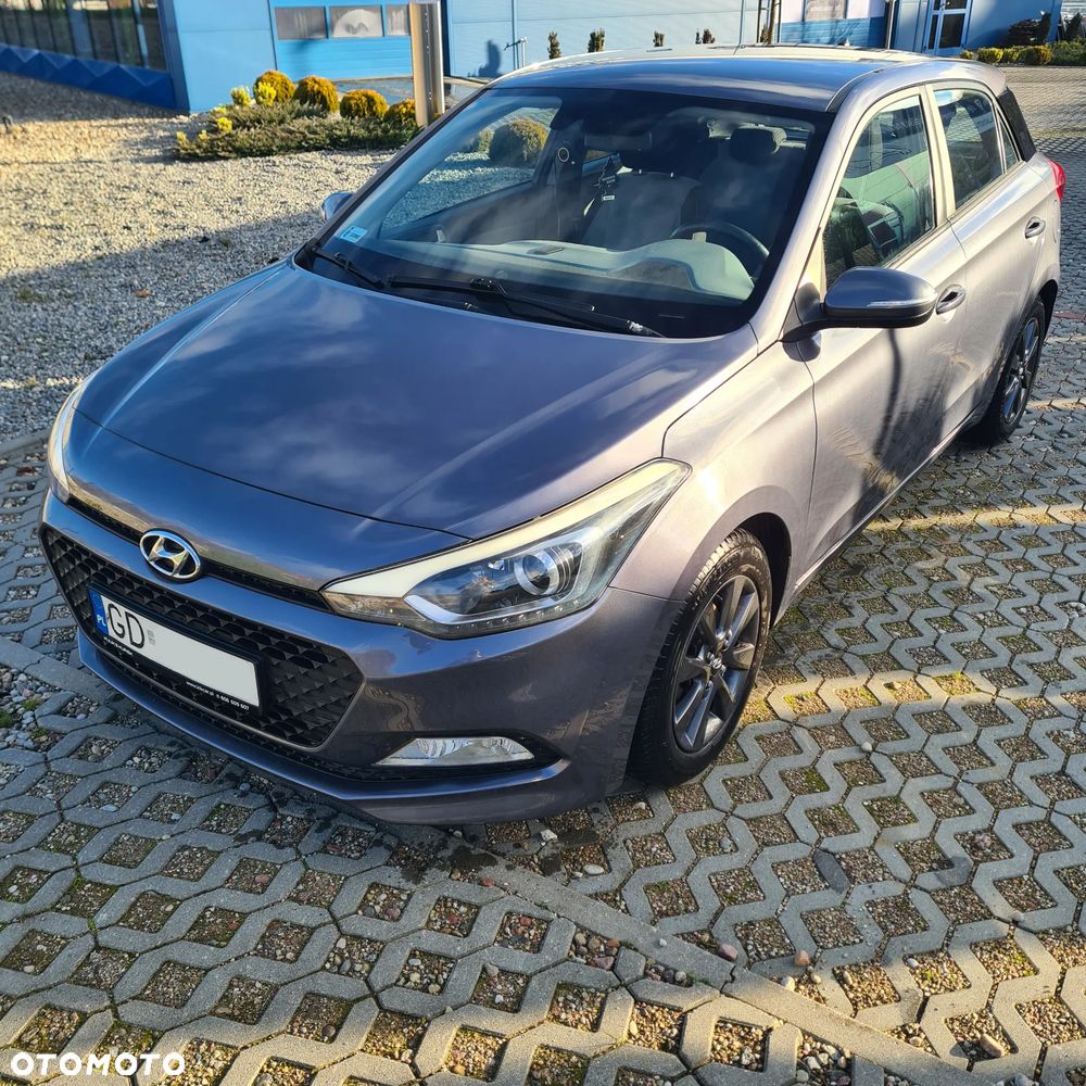 Hyundai i20 1.4 Comfort - 4
