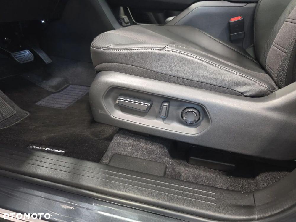 Toyota Urban Cruiser - 22