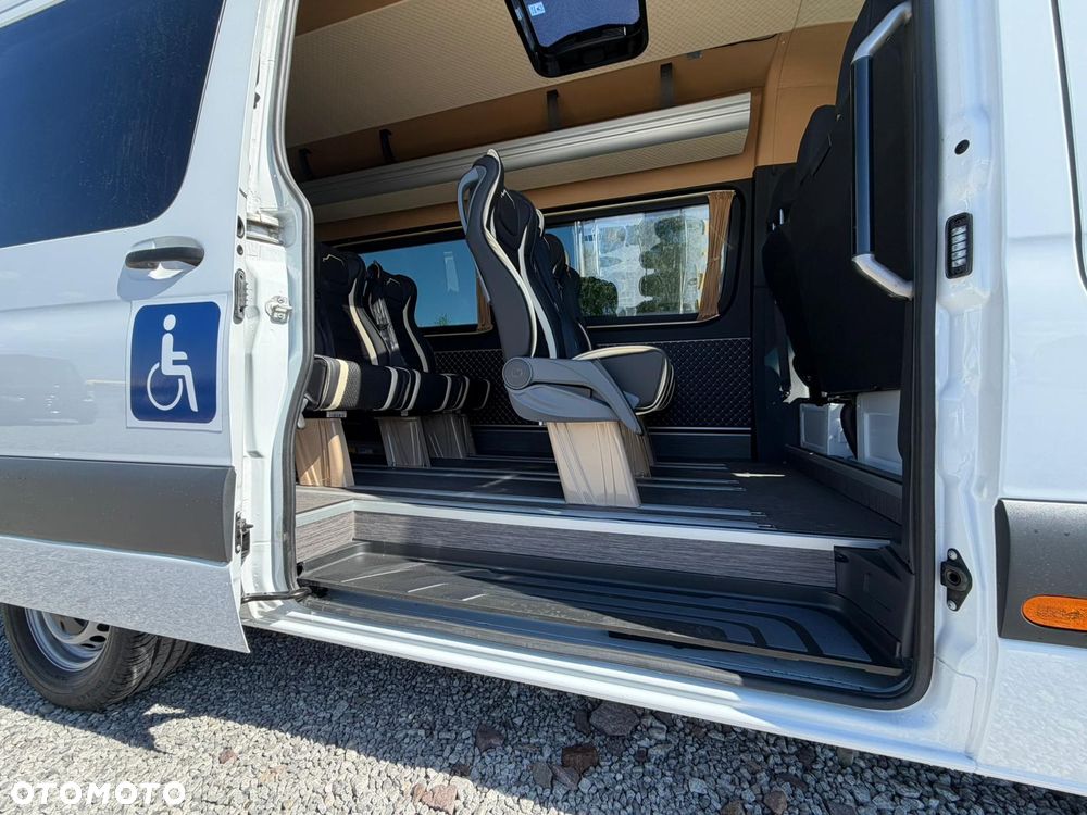 Mercedes-Benz Sprinter 317 - 26