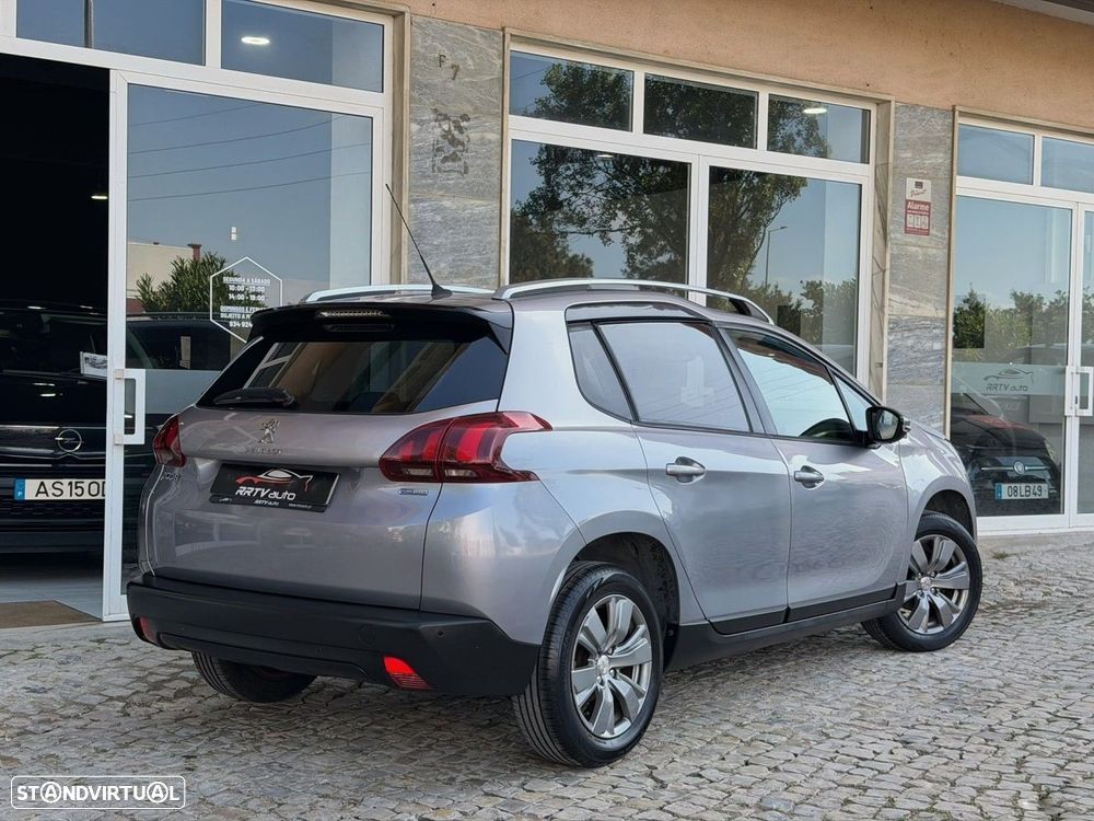 Peugeot 2008 1.2 PureTech Active - 11