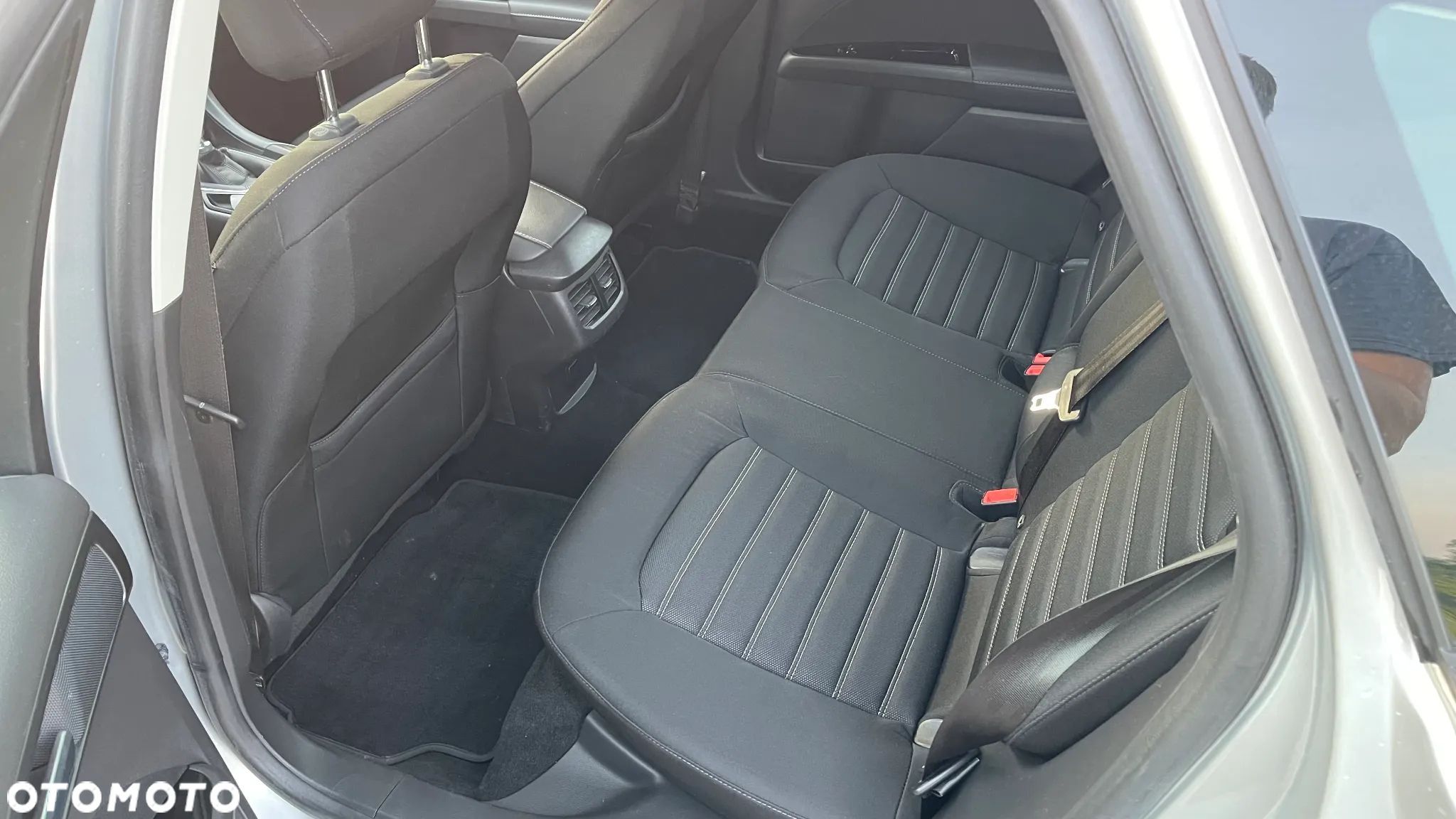 Ford Mondeo - 9