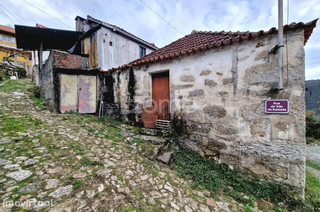 Moradia em Pedra para Recuperar – Cabril, Montalegre - Grande imagem: 5/24