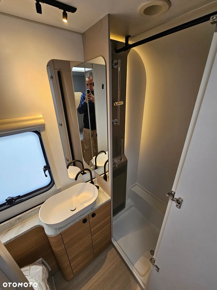 Adria Adora 573 PT - 13