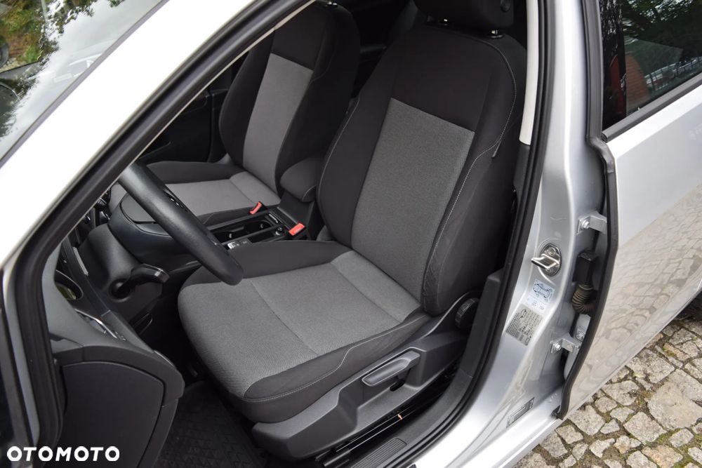 Volkswagen Golf VII 1.6 TDI BMT Trendline - 13