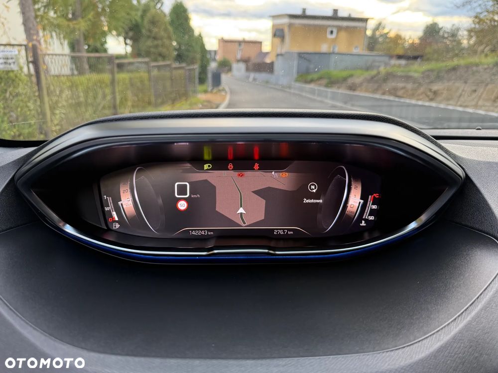 Peugeot 5008 1.5 BlueHDi GT S&S - 37