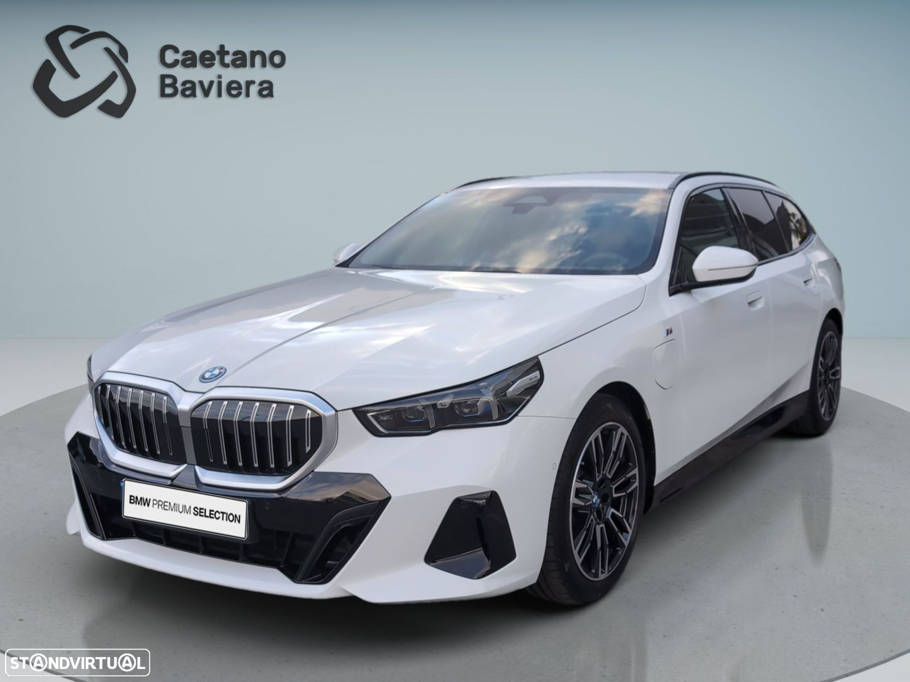 BMW 530 e Pack Desportivo M - 1