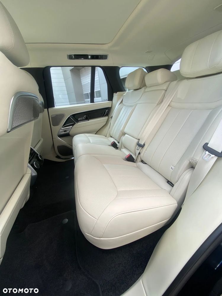 Land Rover Range Rover 4.4 V8 P535 Autobiography - 11