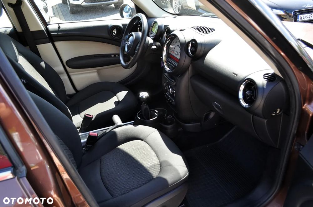 MINI Countryman One - 28