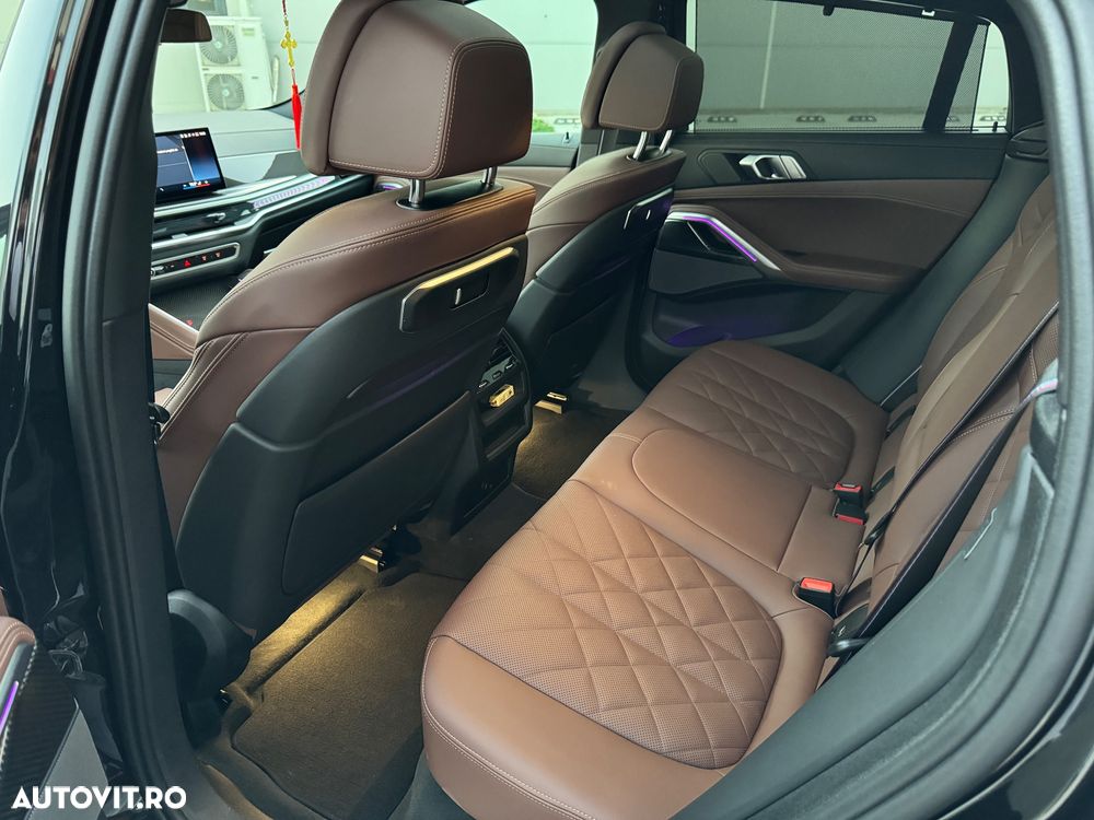 BMW X6 xDrive40i AT MHEV - 10
