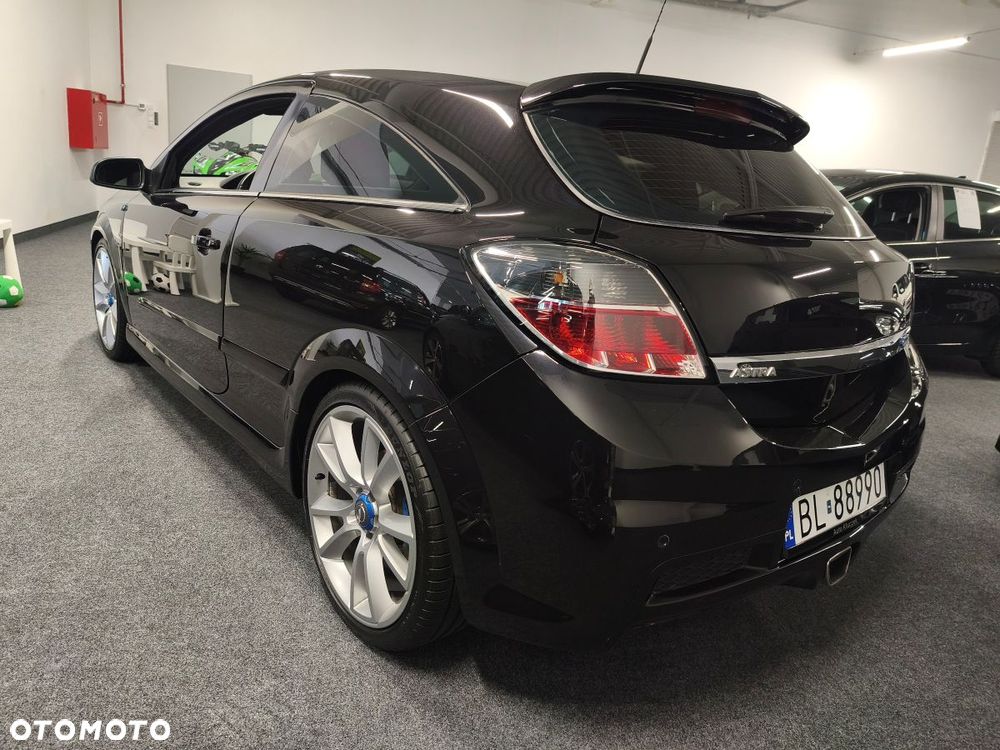Opel Astra OPC - 5