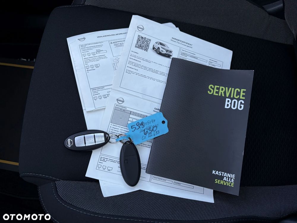 Nissan Qashqai 1.3 DIG-T N-Connecta DCT - 36