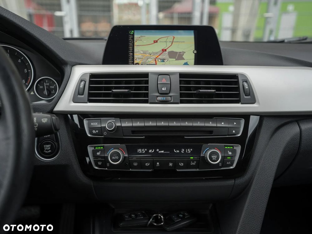 BMW Seria 3 320d Advantage - 18