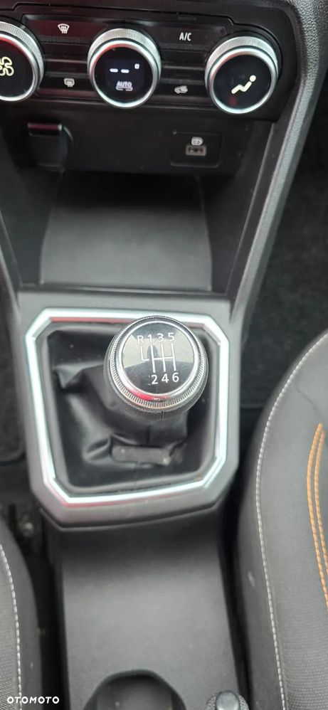 Dacia Sandero TCe 90 Comfort - 27