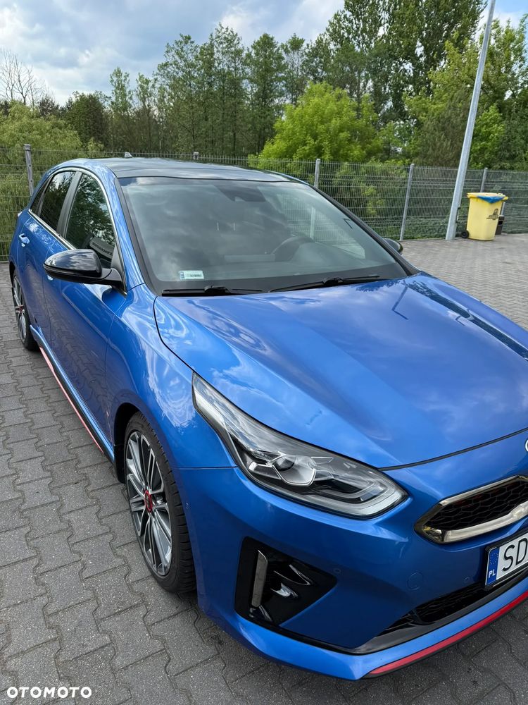 Kia Ceed - 1