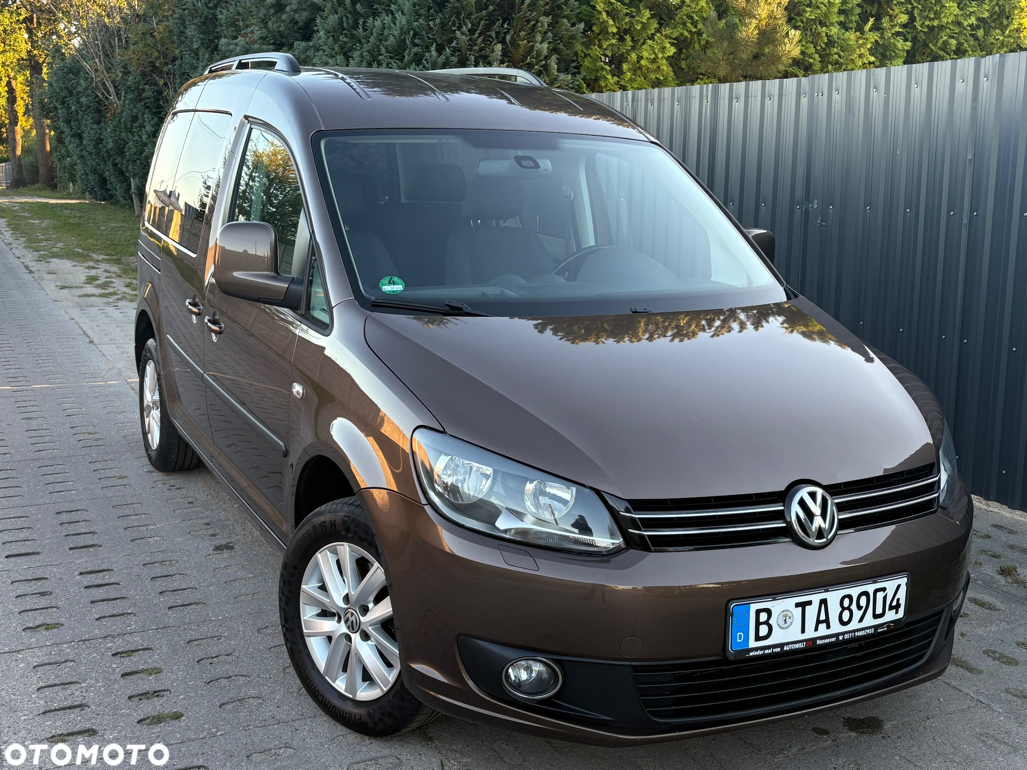 Volkswagen Caddy 1.6 TDI Comfortline DSG - 2