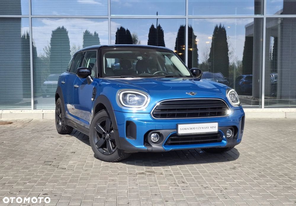 MINI Countryman Cooper Classic Trim - 2
