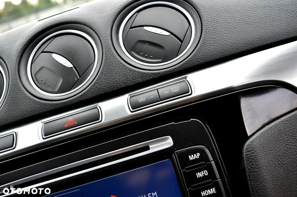 Ford S-Max - 21