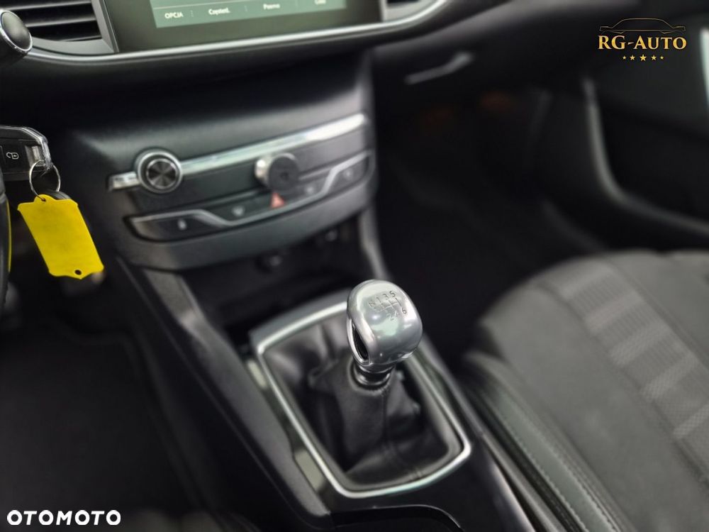 Peugeot 308 - 34