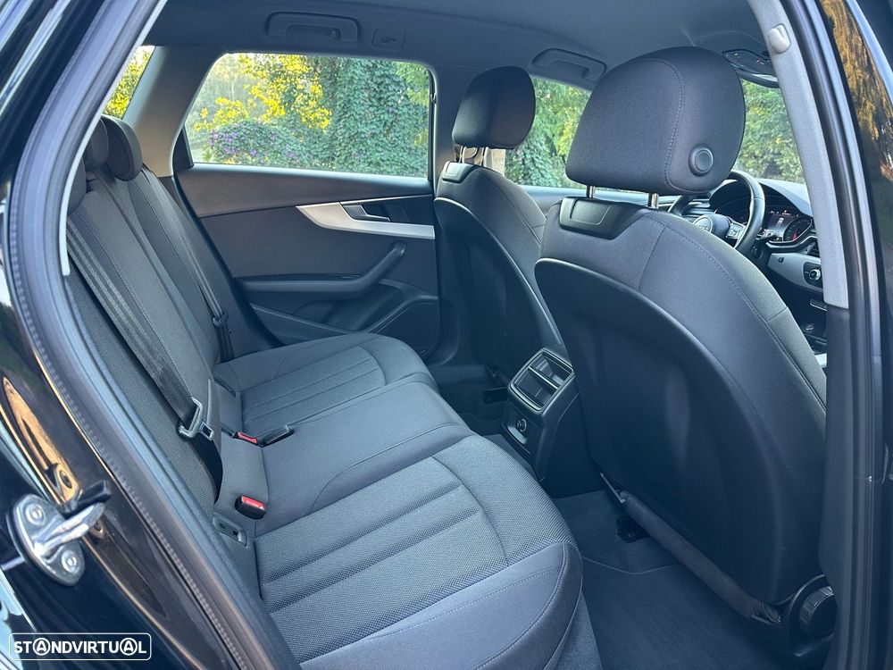 Audi A4 Avant - 23