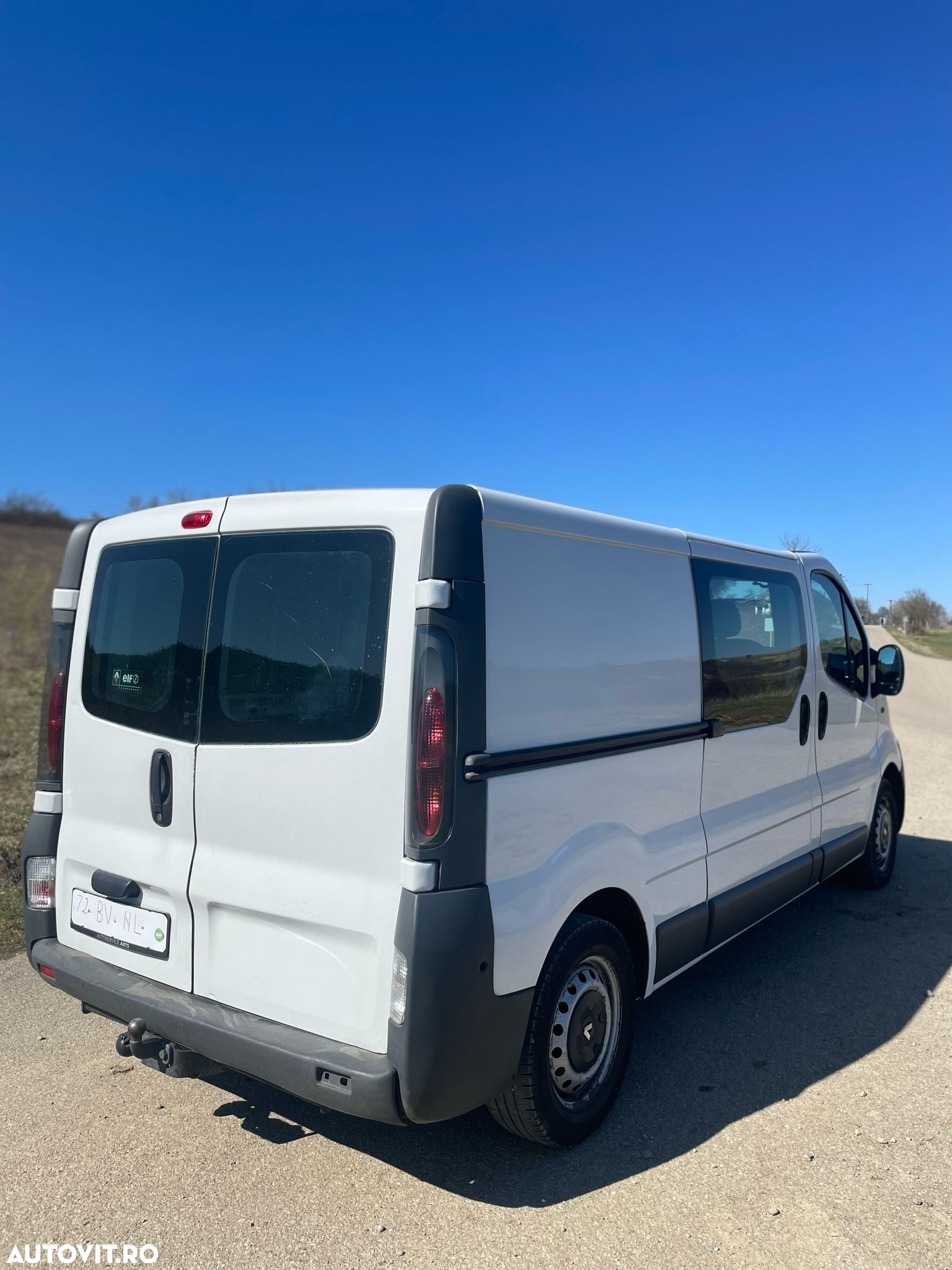 Renault Trafic 1.9 dCi L2H1 - 3