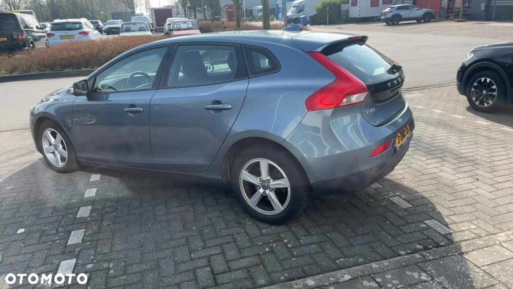 Volvo V40 D2 Kinetic - 30