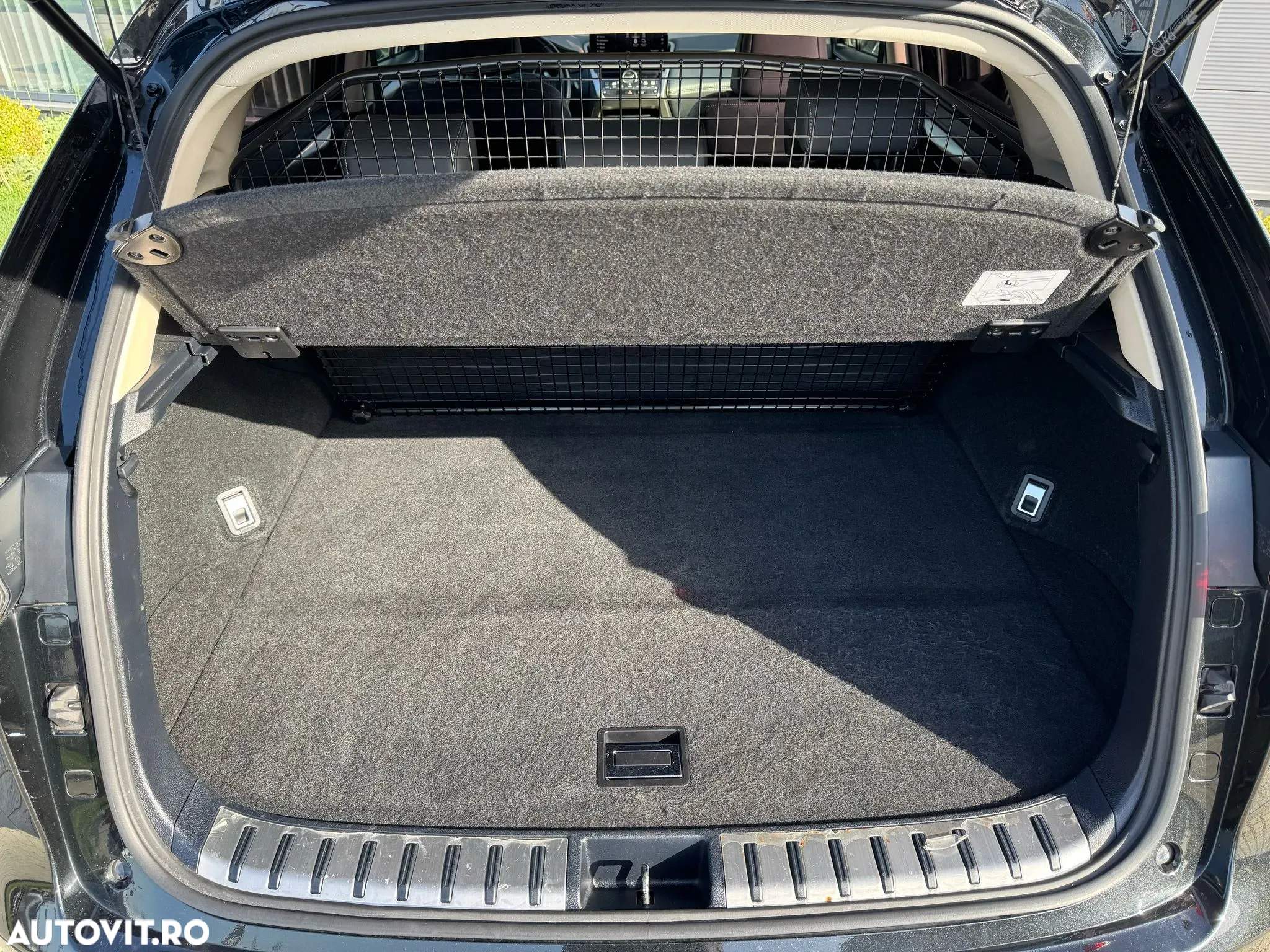 Lexus Seria NX 300h FWD Executive Plus - 37