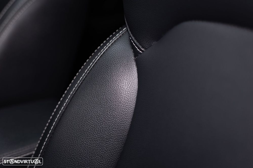 MG ZS EV 44.5 kWh Luxury - 26