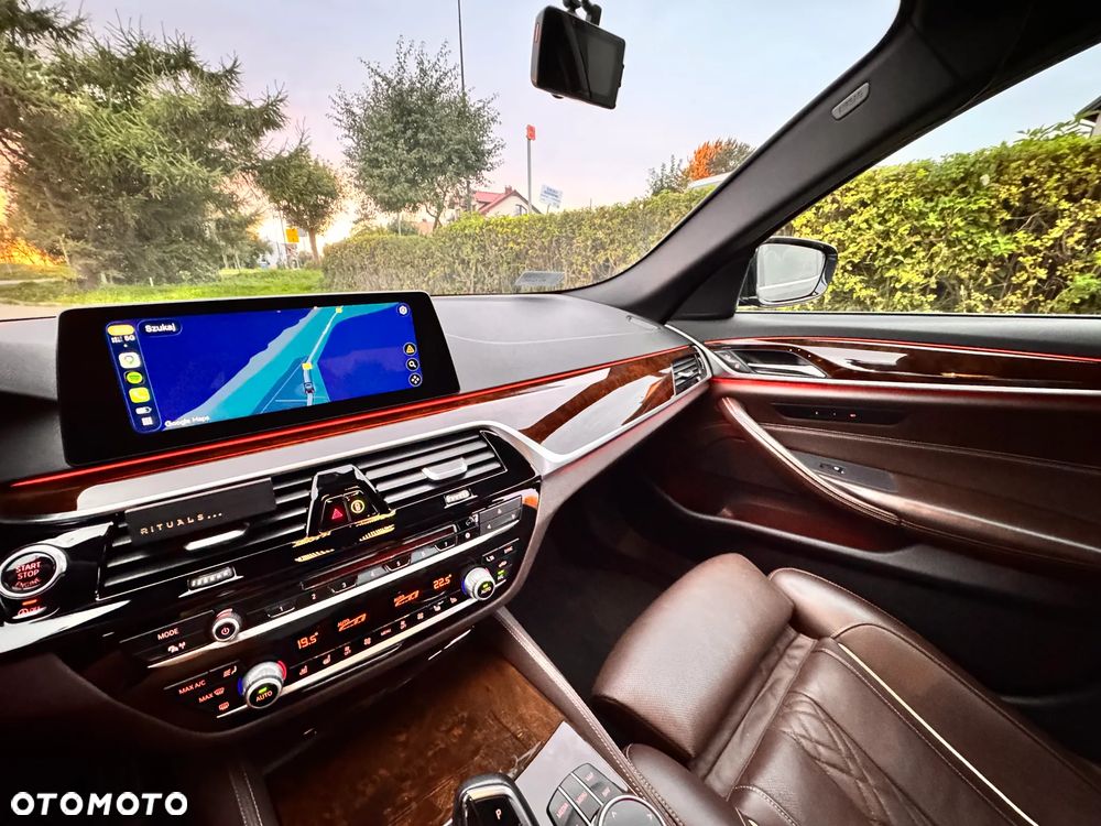 BMW Seria 5 540i xDrive M Sport sport - 16