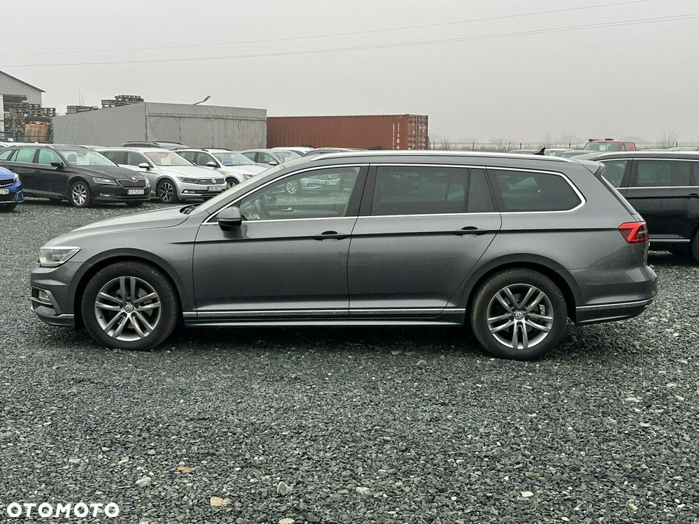 Volkswagen Passat - 9