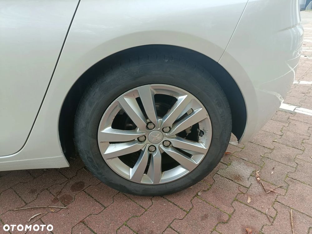 Peugeot 308 1.6 THP Active - 9