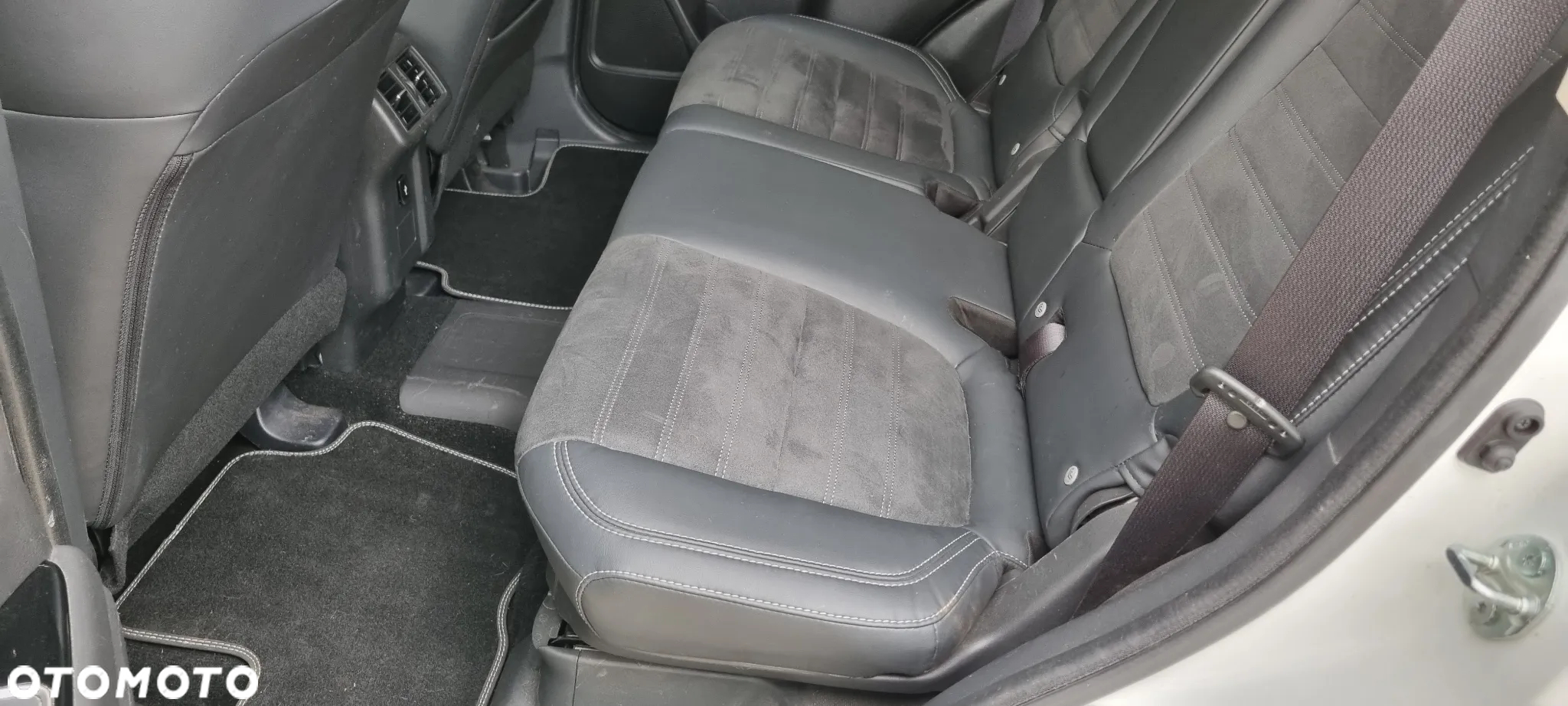 Mitsubishi Outlander 2.4 4WD Plug-In Hybrid Diamant+ - 13
