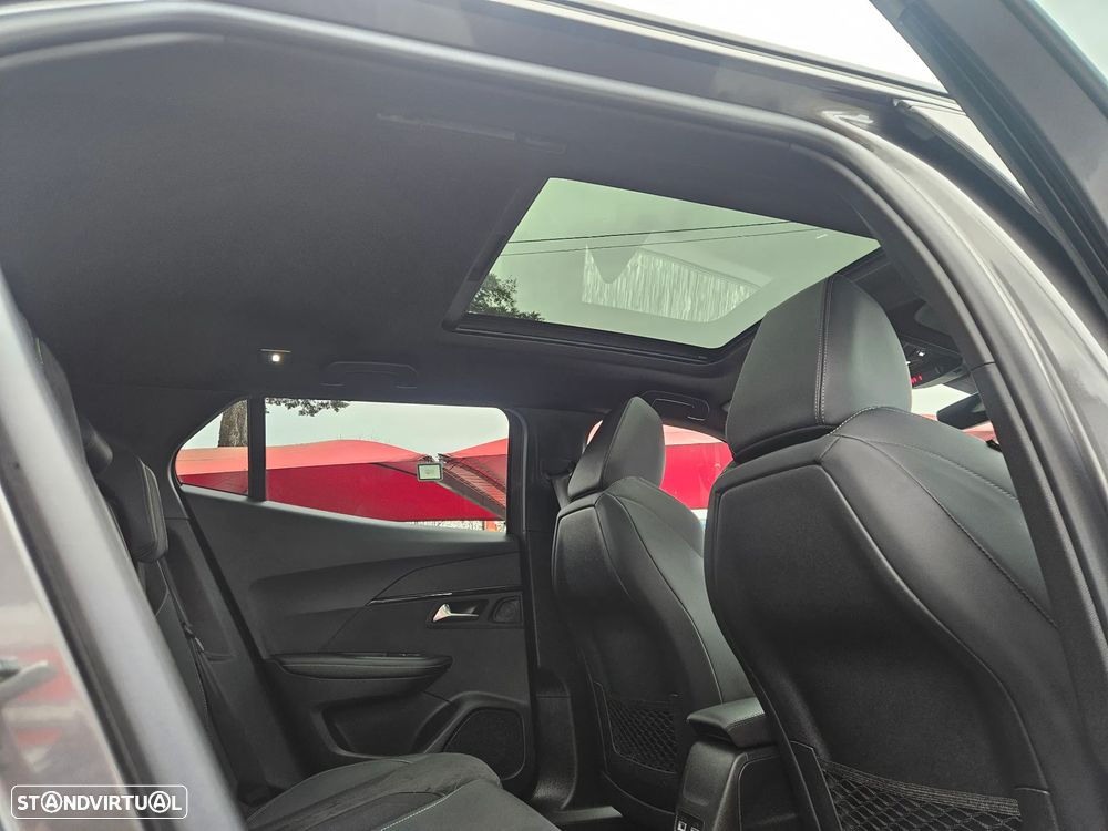 Peugeot 2008 1.2 PureTech GT EAT8 - 20