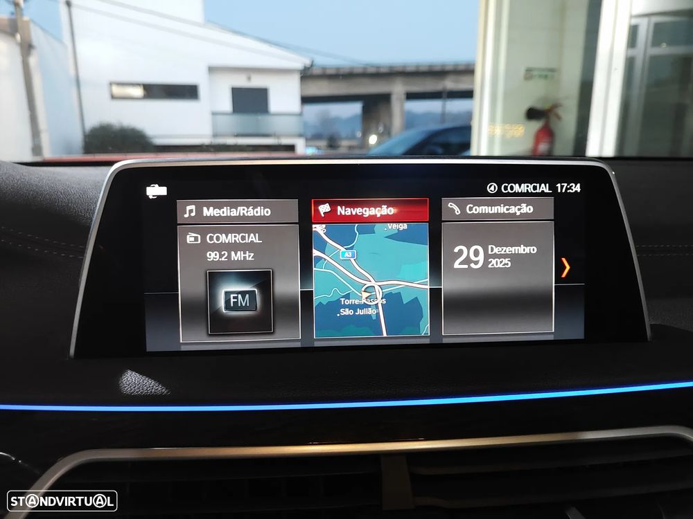 BMW 740 e iPerformance Pack M - 31