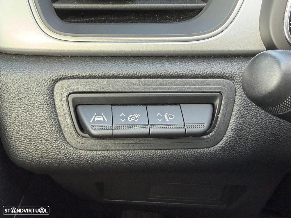 Renault Captur 1.0 TCe Evolution - 18